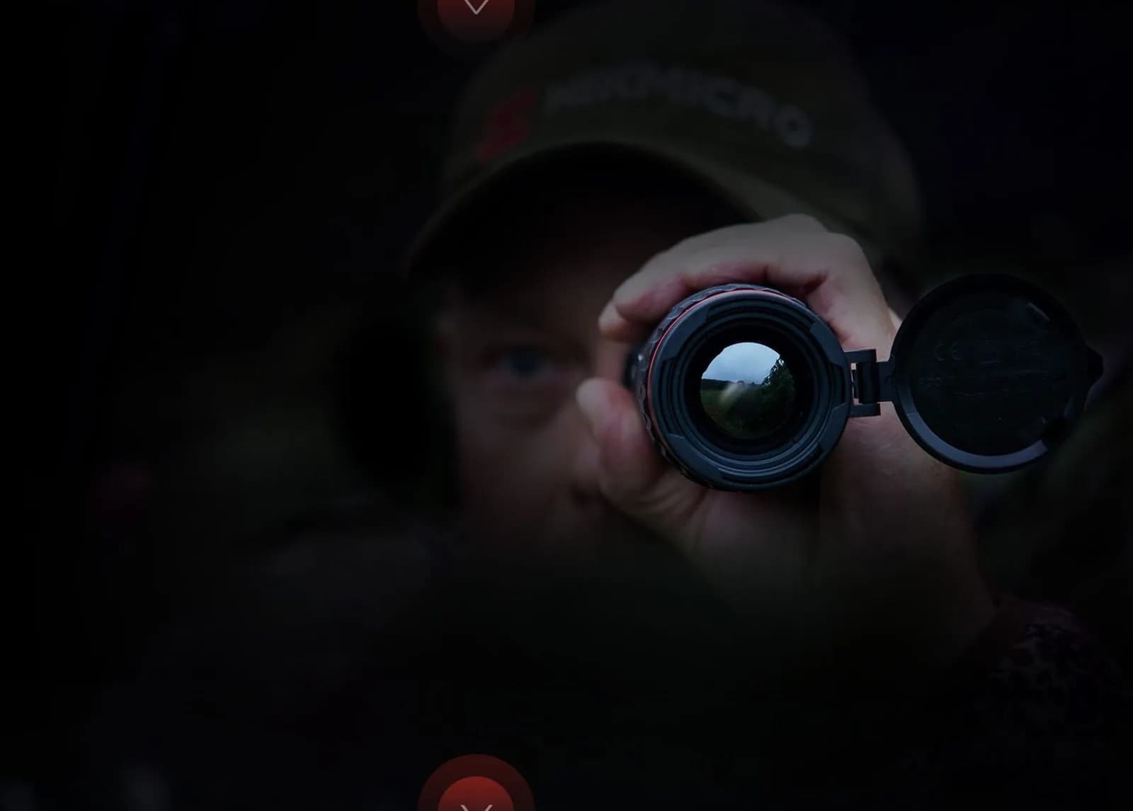 HIKMICRO_FALCON_Large-Thermal-Monocular-aperture